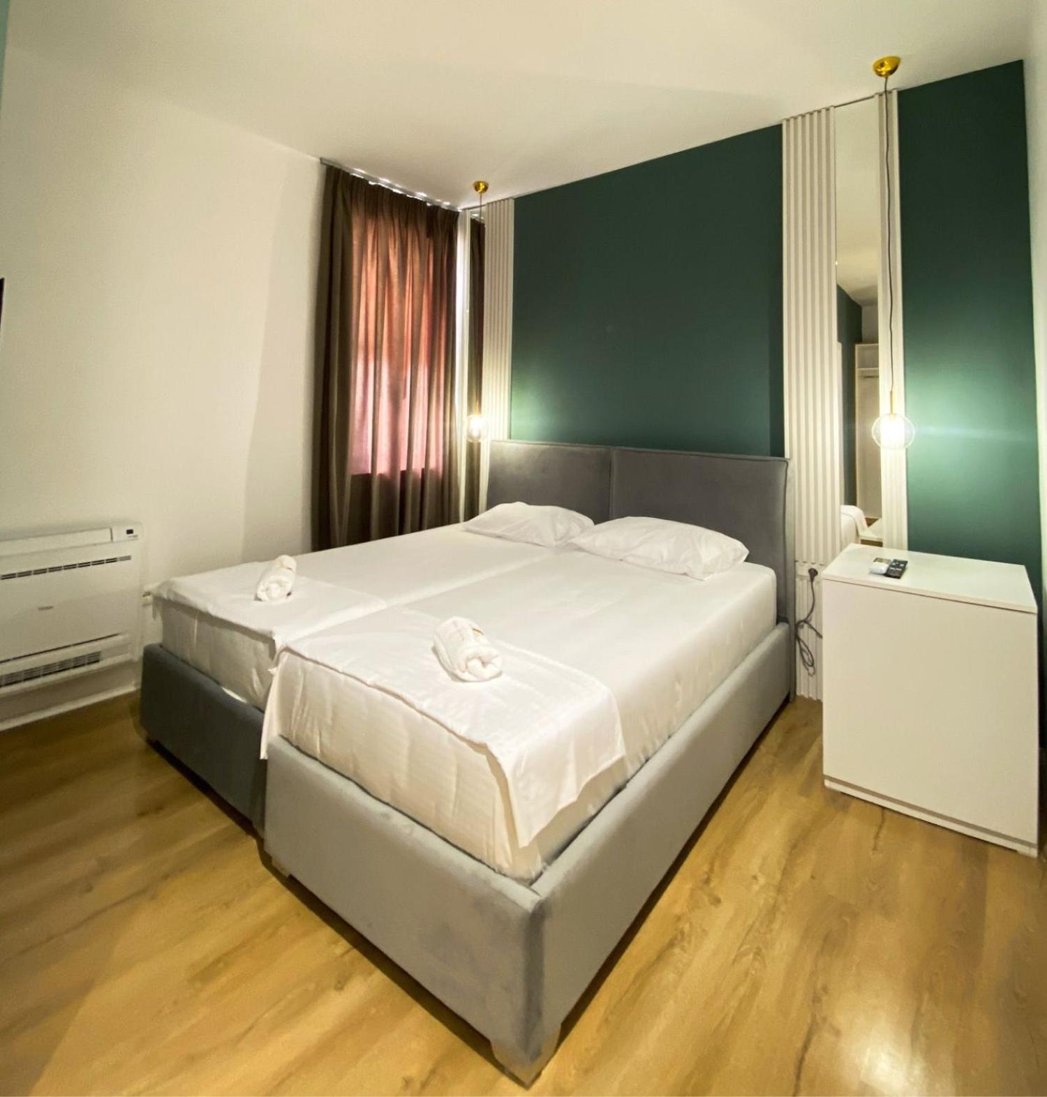 Capital Center Hotell Tirana